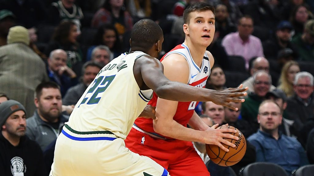 前到季后赛 前到季后赛