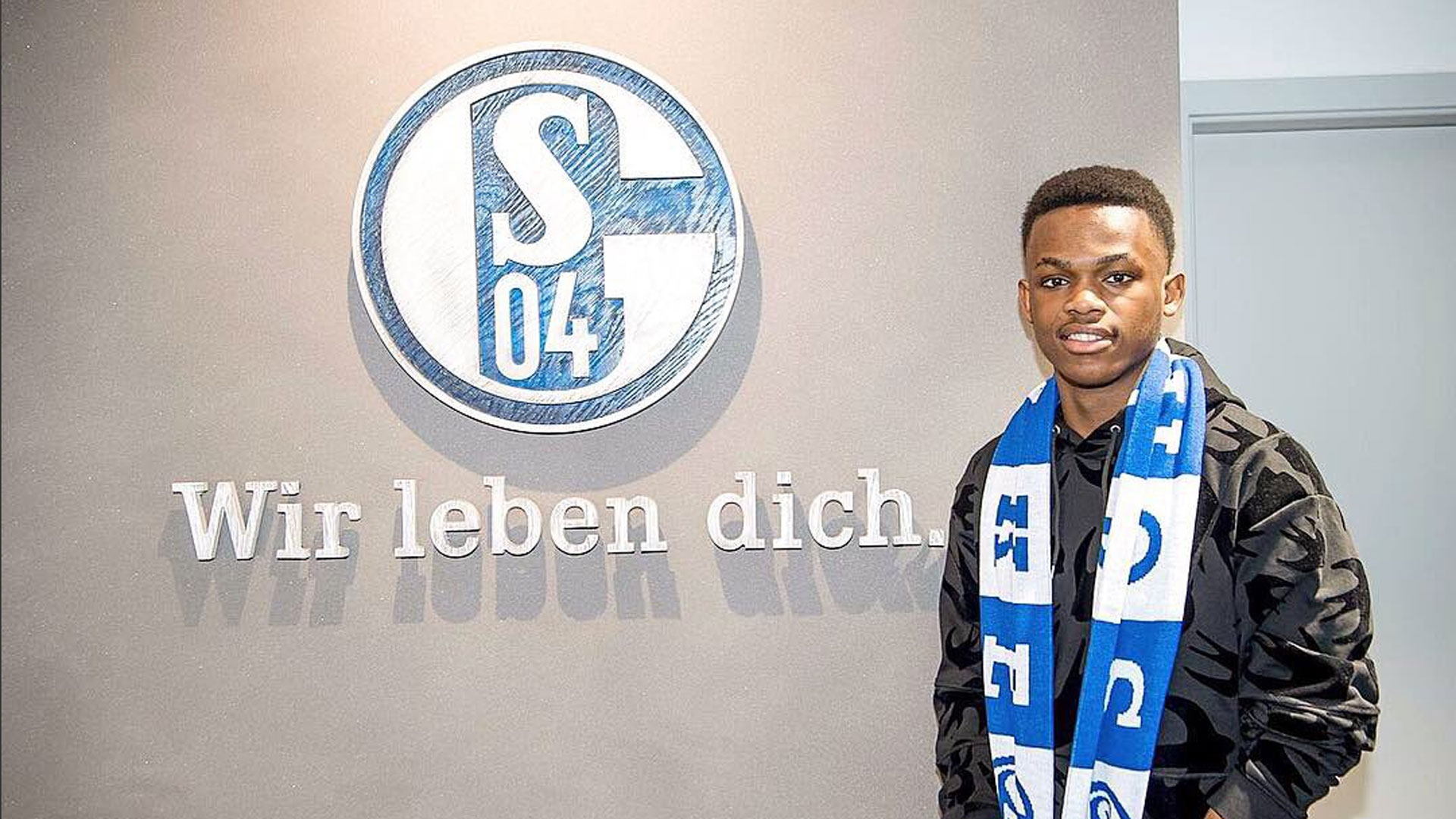 守球员的稀 守球员的稀