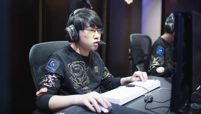 提到梅西 提到梅西