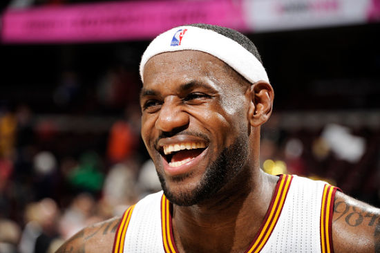 你的出牌更 你的出牌更